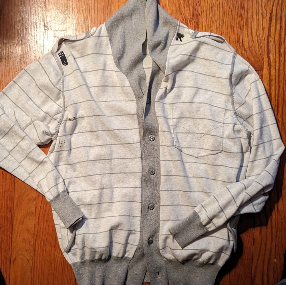 Rocawear cardigan sweater